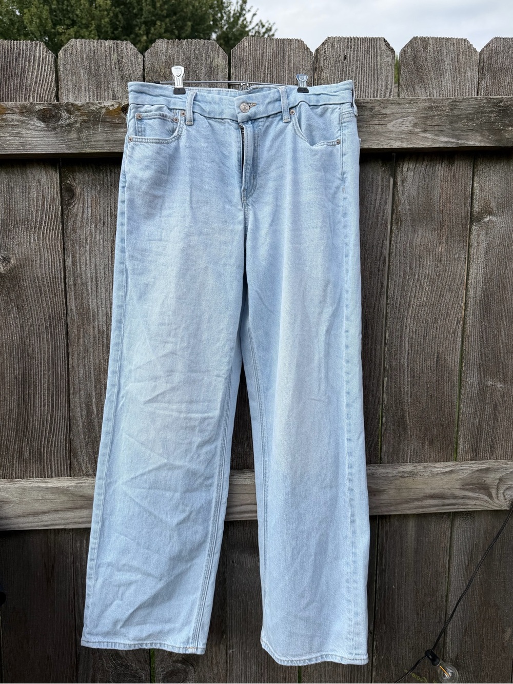 American Eagle Outfitters Light Blue Wide-Leg Jeans
